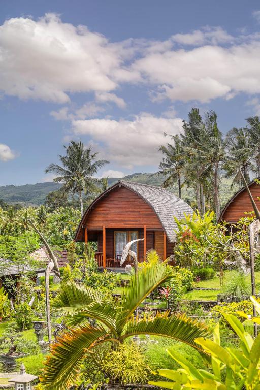 The Kleep Jungle Resort Deluxe Double Room 4